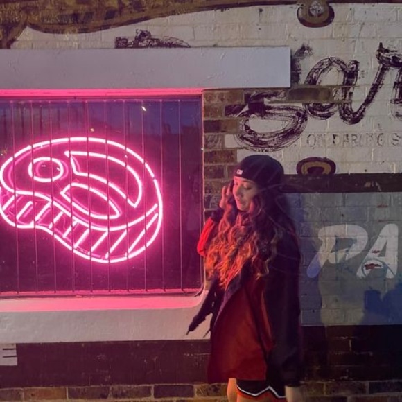 Meet your Posher, Janierose - Picture 1 of 1